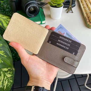 Tarjetero minimalista para hombre, genuino y elegante diseño especial de cuero Premium color marrón claro, hecho en Turquía - Product Image 2