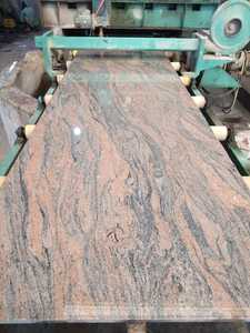 Vente en gros de carreaux de granit indien Juparna de qualité supérieure, bloc de cuisine en pierre naturelle au design moderne avec finition polie - Product Image 5