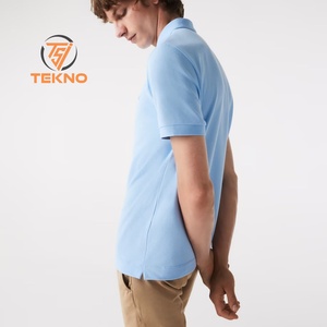 Logo brodé personnalisé coupe normale 100% Polo en piqué de coton stretch vert foncé avec patte de boutonnage et côtes dissimulées - Product Image 3