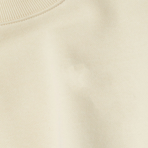 Ensemble sweat-shirt et short à épaules tombantes deux pièces pour femmes tenue de salon décontractée avec tissu doux et coupe décontractée - Product Image 2