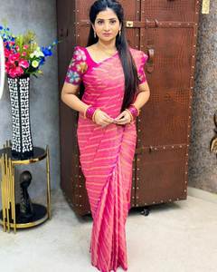 POOJA & Wedding Special Digital Printed Women Special Long Length Saree con una pieza de blusa de punto a precio mayorista - Product Image 4