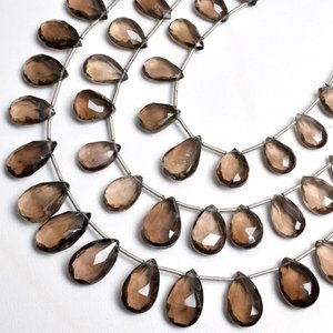 Lote de cuentas de piedras preciosas sueltas al por mayor, cuentas de pera facetadas de cuarzo ahumado, hebra de briolette azul para la fabricación de joyas - Product Image 3