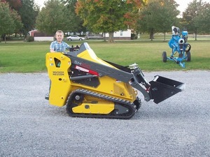 Minicargadora usada y barata WACKER NEUSON SM100, cargadora frontal, componentes MOOG, carga nominal de 200 toneladas, potencia de 60/75 KW - Product Image 2