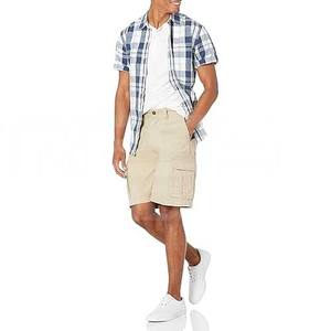 Pantalon décontracté taille moyenne de créateur élégant pour hommes Short cargo design streetwear poches impression numérique en gros teint uni - Product Image 4