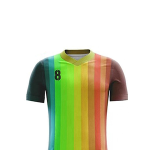 Haut de football personnalisé à manches courtes, vêtements de sport pour hommes, matériel respirant, uniformes de football, nouvelle collection - Product Image 4