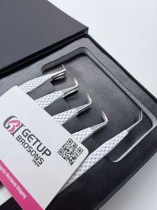 Pinzas para Extensión de Pestañas GETUP BROSONS IMPEX al por Mayor, de Acero Inoxidable Antimagnético con Recubrimiento de Polvo Blanco, Punta Plateada con Agarre de Diamante - Product Image 5