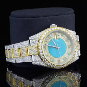 Style de luxe antique Iced Out Diamond & Moissanite clouté en acier inoxydable Mouvement à quartz Montre deux tons pour hommes et femmes. - Product Image 3