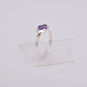 Anillo de Plata de Ley 925 con Amatista para Mujer, Joyería de Boda con Anillo de Flor y 4 Amatistas, Estilo Moderno - Product Image 1