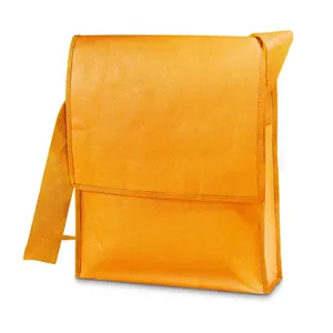 Borsa a Tracolla Hupp Personalizzata con Accessori per Uso Promozionale - Product Image 3