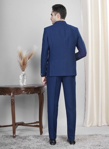 Traje Formal de Dos Piezas para Hombre, Color Verde Oliva Moderno, Excelente Calidad, para Bodas y Reuniones de Negocios, Disponible para Exportación - Product Image 2