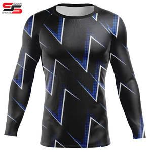 Rash Guard à manches longues imprimé logo personnalisé par sublimation fabriqué au Pakistan - Product Image 1