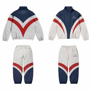 Fabrication Logo personnalisé Jogging Coupe-vent Survêtement avec fermeture éclair pour homme Survêtement coupe-vent en nylon surdimensionné pour homme - Product Image 6