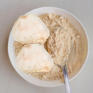 Venta al por mayor de etiqueta privada Lion's Mane Mushroom Cápsulas orgánicas Lion's Mane Vegan Cápsulas para memoria y enfoque - Product Image 5