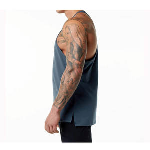 Versátil hombres gimnasio Stringer chaleco ligero camiseta sin mangas para entrenamientos diseño sin mangas que absorbe la humedad - Product Image 3