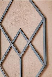 Maceta de pared hecha a mano de estilo Art Deco único de gama alta - Product Image 3