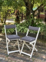 Ensemble bistrot de jardin rond moderne et contemporain pour extérieur, 3 pièces, en acacia blanc lavé, pliable, style ferme, pour salon
