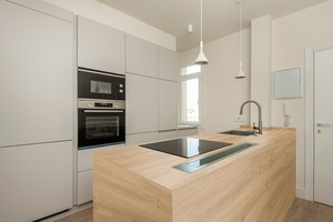 Plans de travail personnalisés pour cuisine et salle de bain en pierre de quartz artificielle, résistants au feu, écologiques, préfabriqués, découpés, style Carrara Calacata - Product Image 1