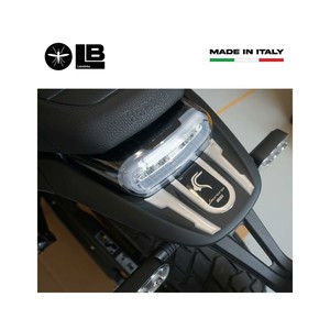 Adesivo Protettivo 3D in Resina per Serbatoio Benelli Leoncino 800, Uso Decorativo - Product Image 3
