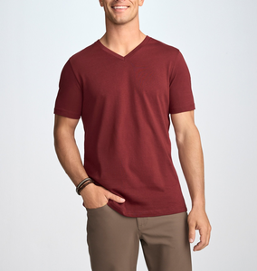 Camiseta directa de fábrica para hombre 100% algodón con cuello en V diseño logotipo personalizado manga corta opción multicolor 180 GSM semiajustada - Product Image 1