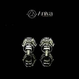 Pendientes Solitario de Diamante Cultivado en Laboratorio de Oro Blanco de 14K para Mujer, Perfectos para Uso Diario, Compromiso o Boda - Product Image 4