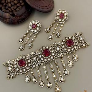 Collier fantaisie en diamant CZ serti de boucles d'oreilles et collier en diamant américain Tikka pour mariage CZ Zircon diamant pour femme - Product Image 1