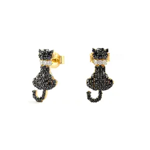 18Kt实心黄金猫形白色和黑色钻石耳环女性时尚饰品
