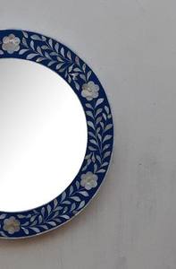 Espejo de pared con Incrustaciones de nácar hecho a mano de lujo Diseño decorativo elegante para espacios interiores modernos - Product Image 3