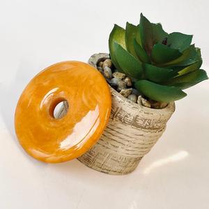 Colgante hecho de ámbar, Donut de ámbar natural color caramelo, Colgante circular amarillo - Product Image 1