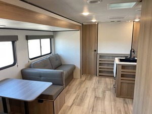 New 2026 Keystone C-o-l-e-m-a-n 27B trailer for sale - Product Image 5
