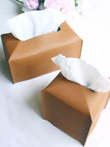 Boîte à mouchoirs en cuir décorative et pratique avec fente d'accès supérieure et coutures solides pour des besoins de décoration élégants - Product Image 4