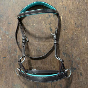 Brida de caballo ecuestre de charol ostentoso Personalización disponible a precio razonable Brida de caballo - Product Image 2