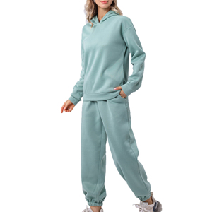 Sweat-shirt à capuche et pantalon de rue pour femmes nouvellement conçus Training & Jogging Wear Tracksuits For Women - Product Image 1