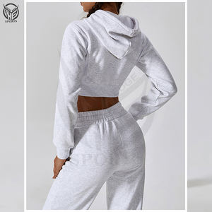 Trajes de chándal de jogging con logotipo personalizado, ropa de calle, chándal de mujer de tamaño personalizado con diferentes diseños. - Product Image 1