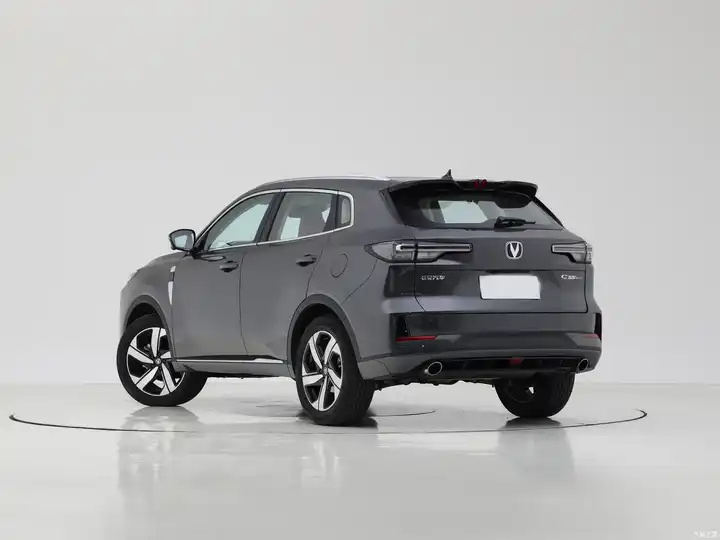 The New Oil Car Is Hot to Sell Changan CS55plus 2024 Third Generation 1.5T 188ps High-speed Long Endurance Car