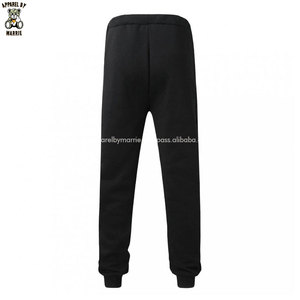 Colección de Chándales para Hombre de Diseño Innovador, Alta Calidad con Apariencia Moderna para Venta en Línea - Product Image 3