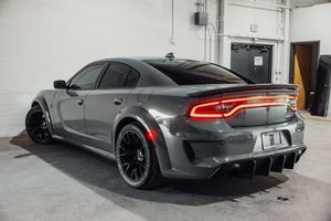 Listo para Enviar: Dodge Charger SRT Hellcat Widebody Jailbreak RWD 2023, Seminuevo, Título Limpio, Grado DIY, Garantía de 3 Años, Origen EE. UU. - Product Image 4