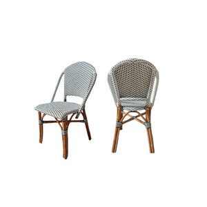 Chaise de salle à manger en rotin indonésien magnifiquement tissée à la main Meubles de maison confortables avec style pour la conception de ferme - Product Image 1