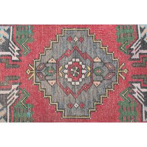 Tapis turc vintage 1,8x3,1 pi (54x95 cm), tapis uni rouge vert - Product Image 4