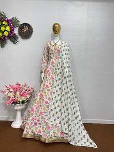 ชุดฤดูร้อนสีขาวสำหรับนักออกแบบปาร์ตี้สวมกับ dupatta - Product Image 4