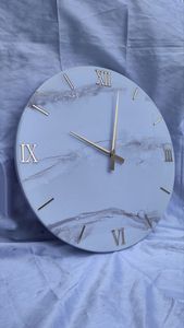 RELOJ DE PARED DE RESINA DE GENERACIÓN CON Reloj de pared de diseño artístico hecho a mano único Arte de resina de La India - Product Image 4