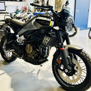 รถมอเตอร์ไซค์ Husqvarna Svartpilen 401 ขายดี - Product Image 1