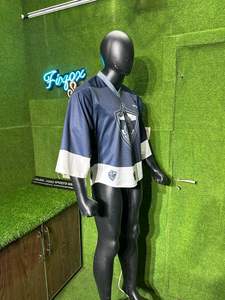 Maillot de hockey sur glace personnalisé de haute qualité 100% polyester pour les jeunes, broderie et sublimation - Product Image 2