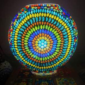 เชิงเทียนโมเสคทำมือ ลวดลายศิลปะที่เป็นเอกลักษณ์ เชิงเทียนโมเสคสำหรับเทศกาลดีวาลี คริสต์มาส และงานแต่งงาน ในราคาประหยัด - Product Image 6