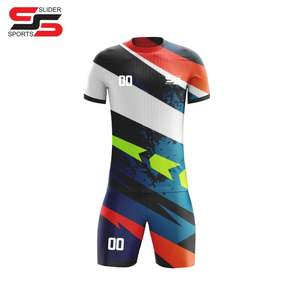 2025 dernier ensemble de maillots de football de haute qualité 100% Polyester Club équipe porter uniforme prix inférieur uniforme de football - Product Image 5