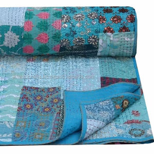 Edredón Kantha de retales Sari Vintage bordado a mano de tamaño Queen - Product Image 3