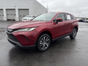 Toyota Venza LE d'occasion propre 2023 - Product Image 3