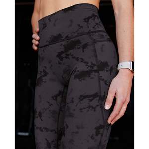 Leggings Fusion Ultra High-Rise sin Costuras con Bolsillos - Pantalones Deportivos Tie Dye Negros Talla XXS - Product Image 3