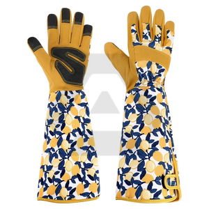 Gants de jardin à manches longues anti-épines avec renfort en cuir pour les arbustes à roses et les travaux de jardinage intensifs PAR AMAZING INDUSTRIES - Product Image 1