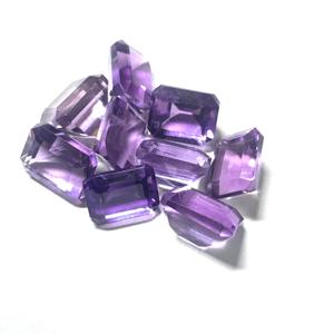 พลอยธรรมชาติ อเมทิสต์ 1 กะรัต ทรงคุชชั่น พลอยแท้บริสุทธิ์จากแซมเบีย สีเขียว ได้รับการรับรองจาก IGI สำหรับงานแฟชั่น - Product Image 6