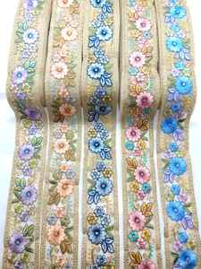 Recién llegado, alta calidad, color personalizado, poliéster, bordado, tul, red, encaje químico, encaje de flores, cosido, tamaño de 2 ", venta al por mayor - Product Image 4